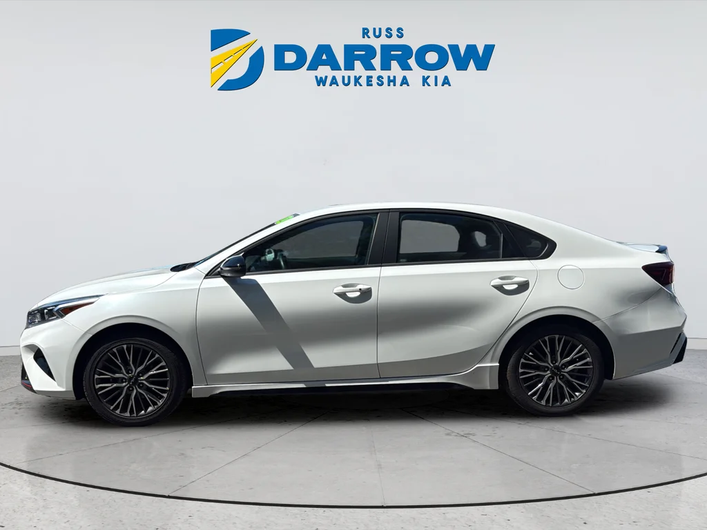 Certified Used 2023 White Kia GT-Line image 2