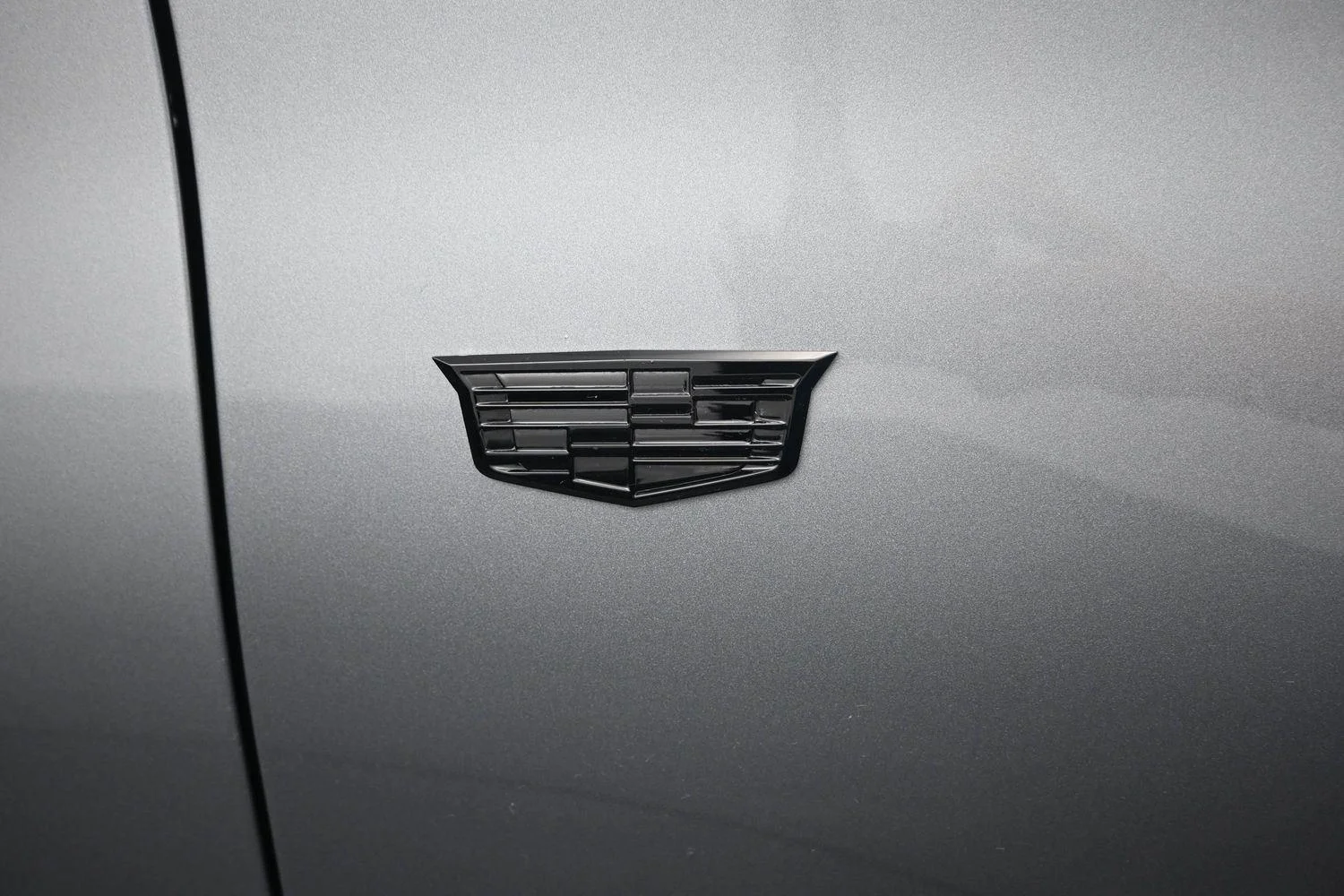 Used 2025 Argent Silver Metallic Cadillac 4WD Sport Platinum image 6