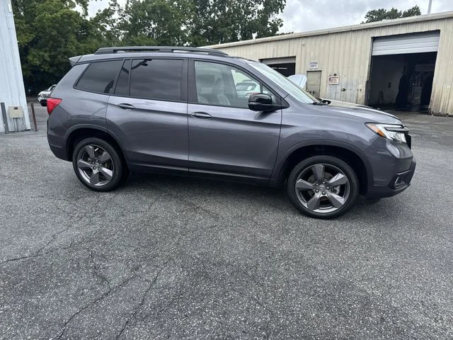 Used 2021 Gray Honda Touring image 4