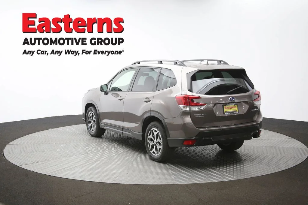 Used 2022 Brown Subaru Premium image 69