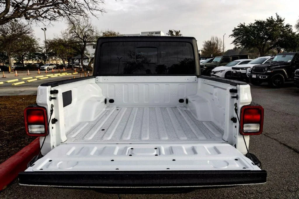 New 2026 White Jeep Sport image 21