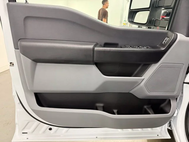 New 2026 Oxford White Ford F-350® XL image 36