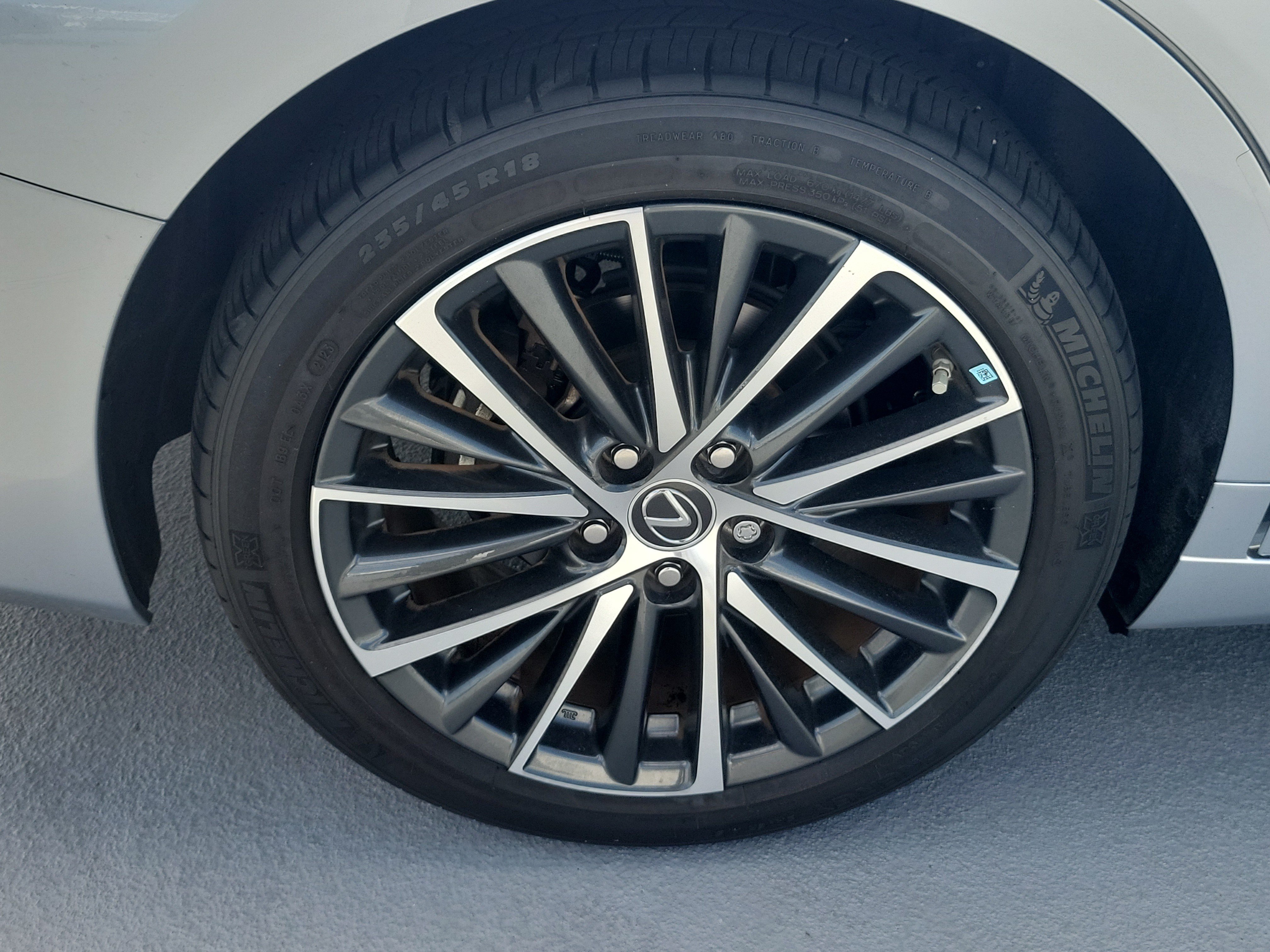 Used 2023 Iridium Lexus 250 image 7
