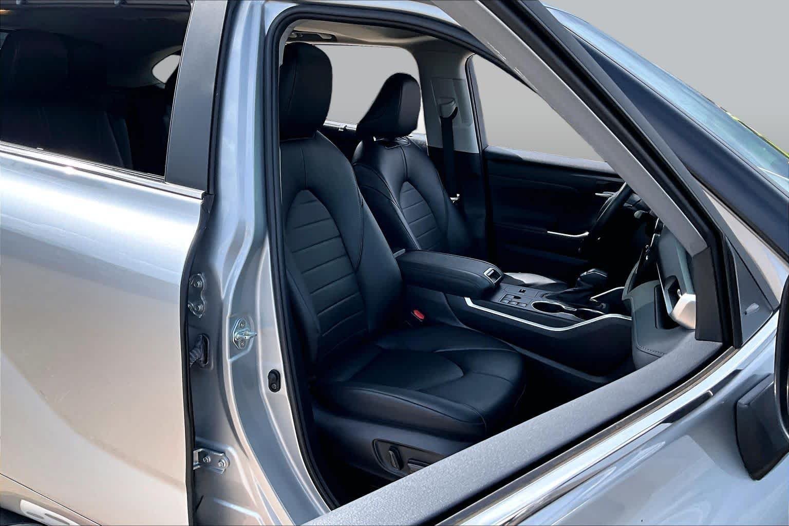 Used 2023 Celestial Silver Metallic Toyota Hybrid XLE image 9