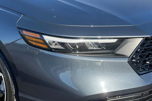 New 2026 Meteorite Gray Metallic Honda SE image 29