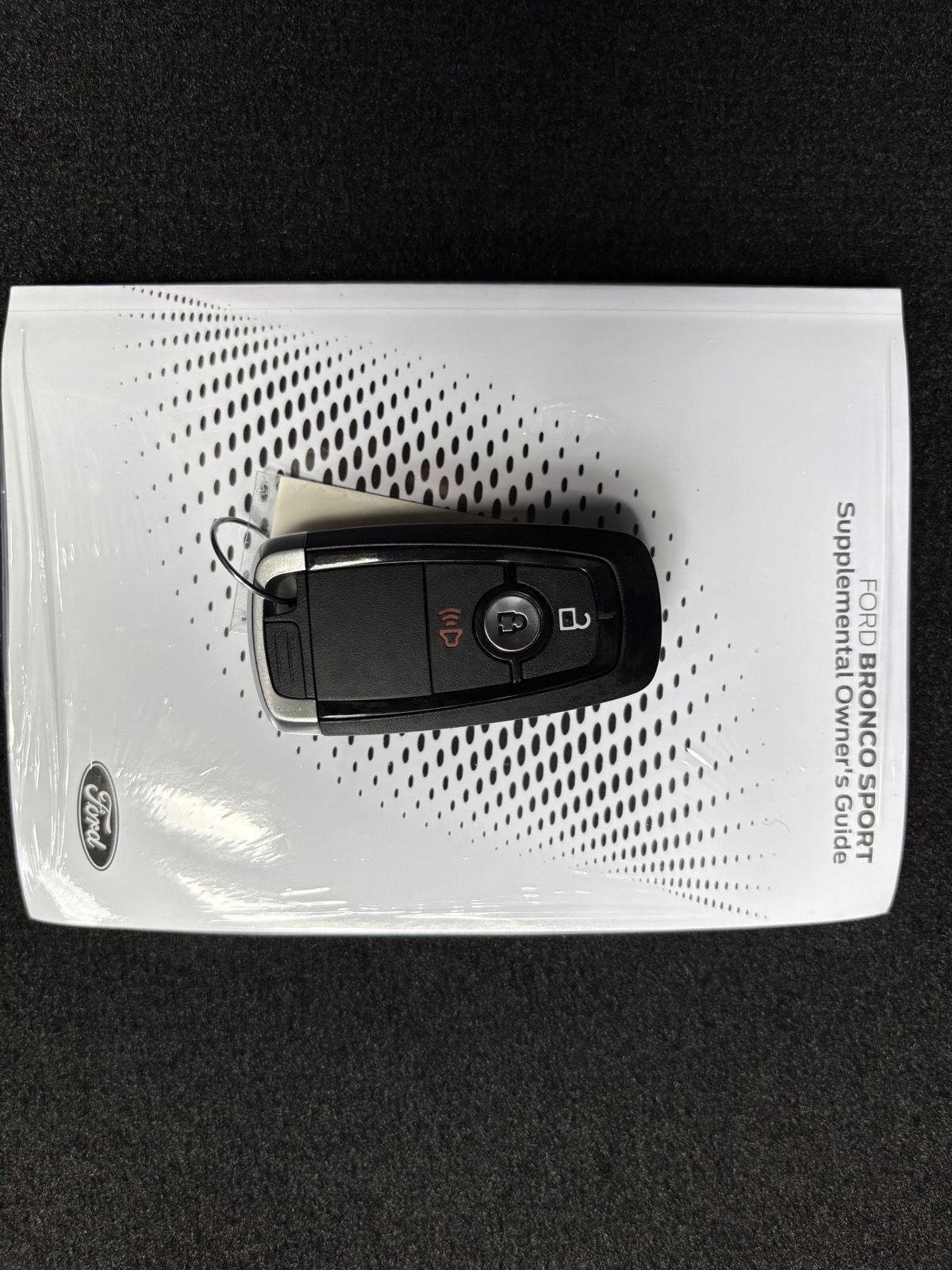 New 2026 Carbonized Gray Metallic Ford Big Bend® image 22