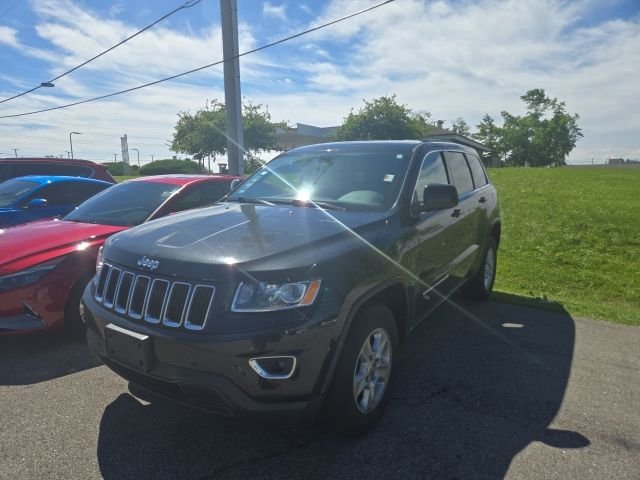 Used 2014 Jeep Grand Cherokee Laredo with VIN 1C4RJFAG3EC280909 for sale in Greenwood, IN