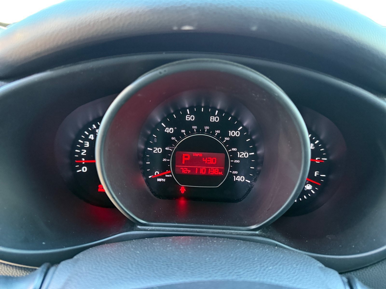 Used 2015 Inferno Red Kia Plus image 11