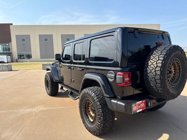 Used 2025 Black Clearcoat Jeep Sahara image 7