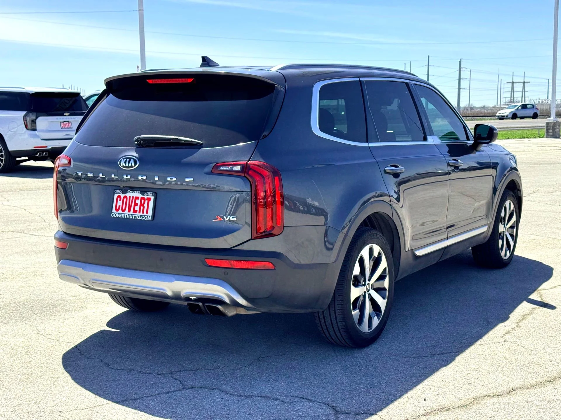 Used 2021 Gravity Grey Kia S image 6