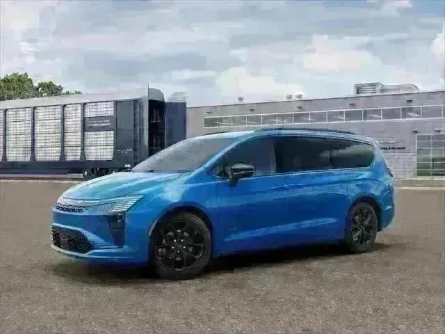 2027 Chrysler Pacifica Select