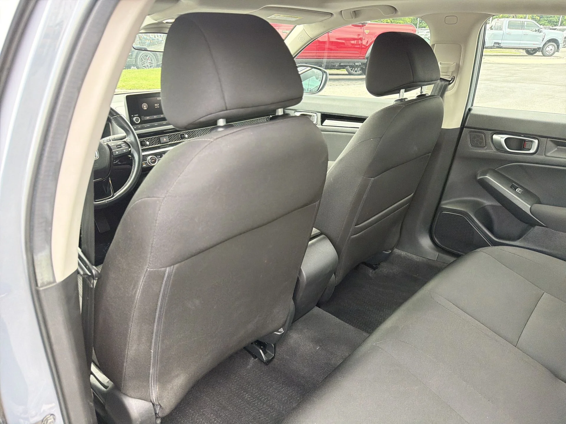 Certified Used 2024 Morning Mist Metallic Honda EX image 21