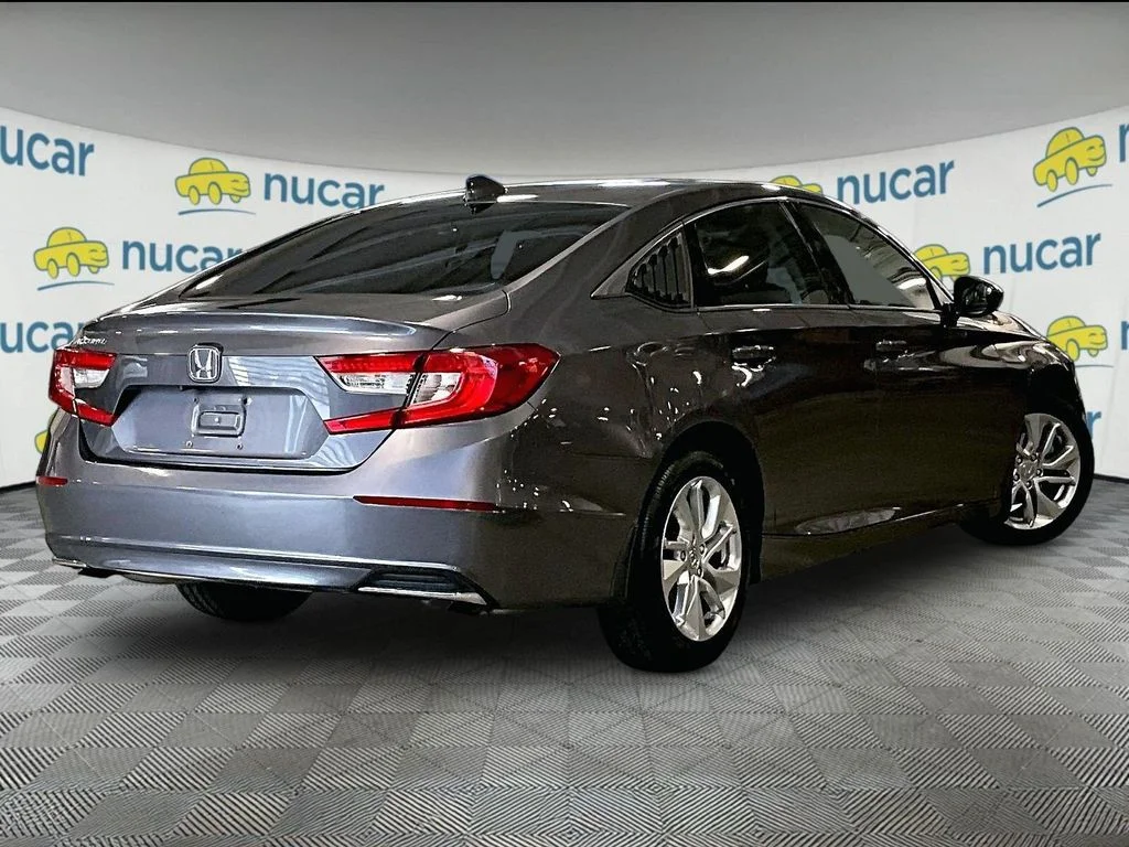 Used 2018 Gray Honda LX image 6