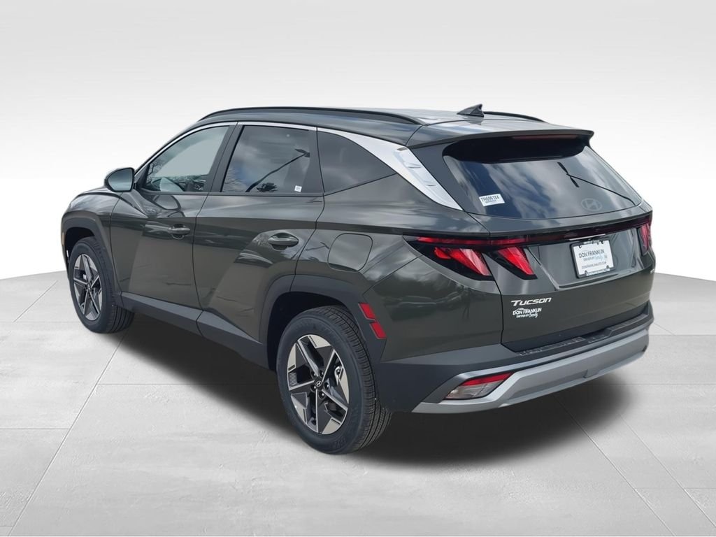 New 2026 Green Hyundai SEL AWD image 6