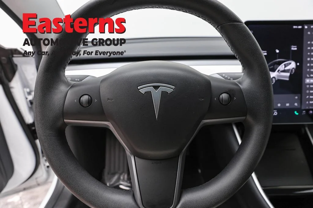 Used 2019 White Tesla Long Range image 10