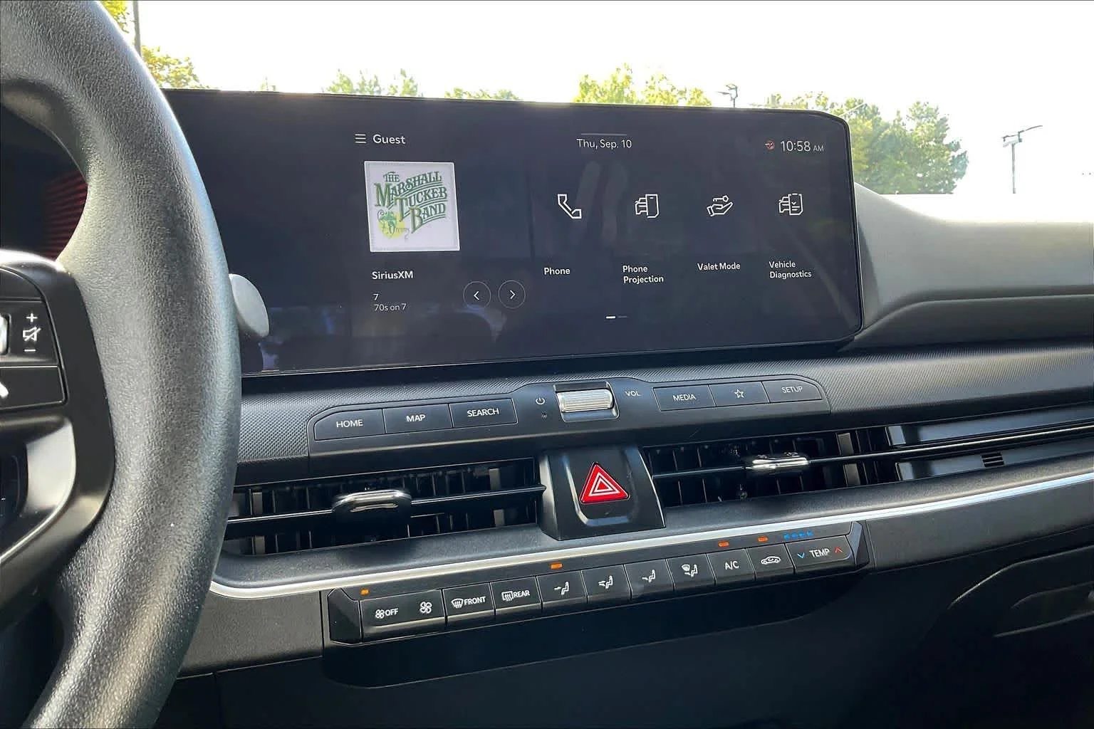 2025 Kia K4 LXS - Photo 32