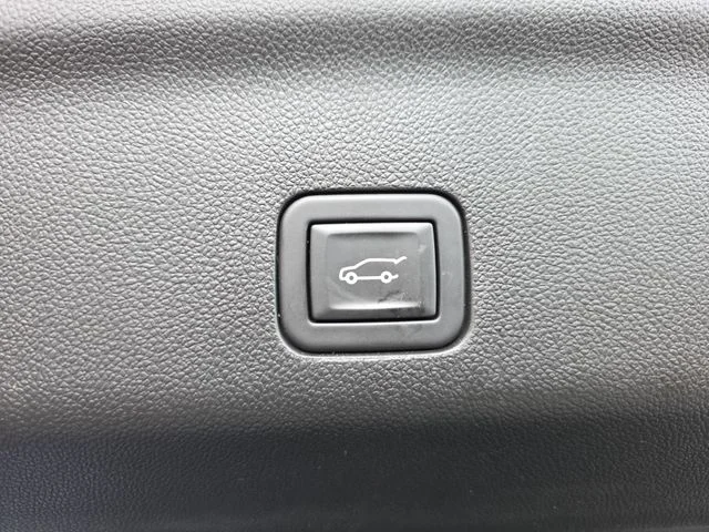 Used 2024 Crystal White Cadillac Sport Platinum image 15