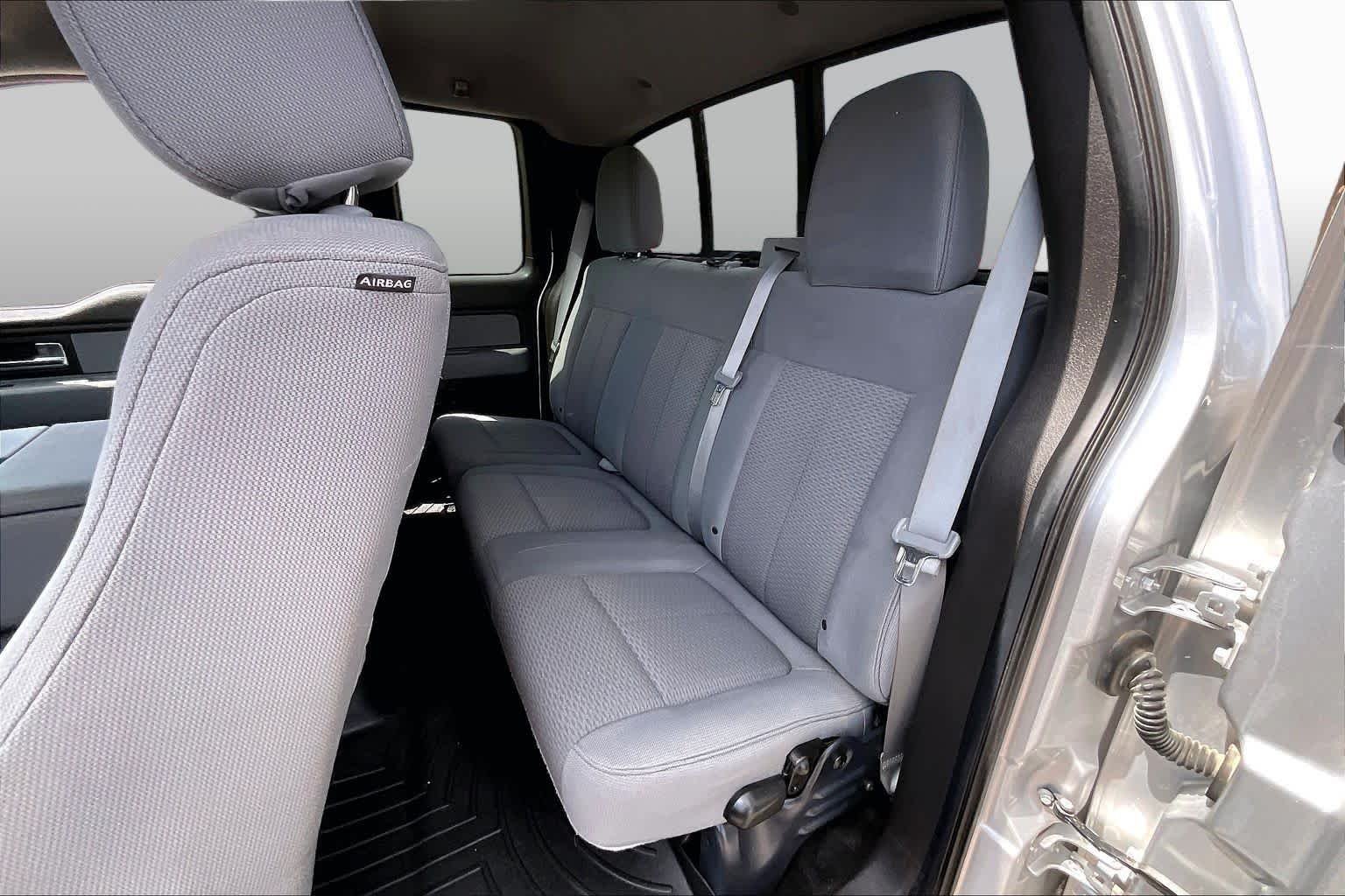 Used 2012 Ingot Silver Metallic Ford XLT image 19
