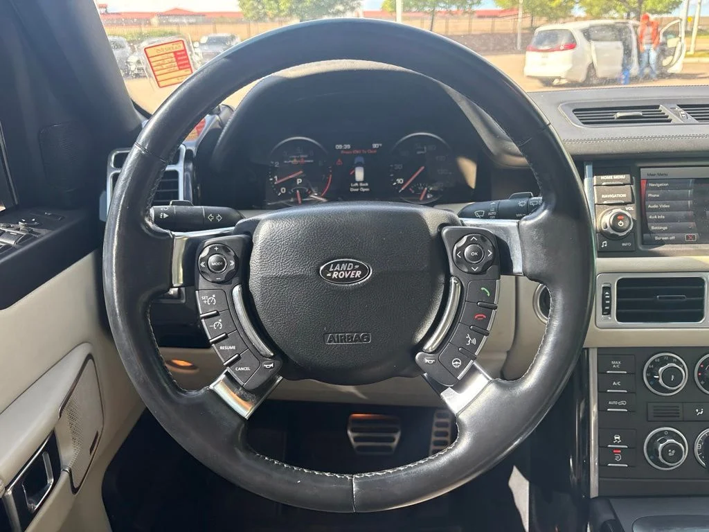 Used 2011  Land Rover Supercharged image 12