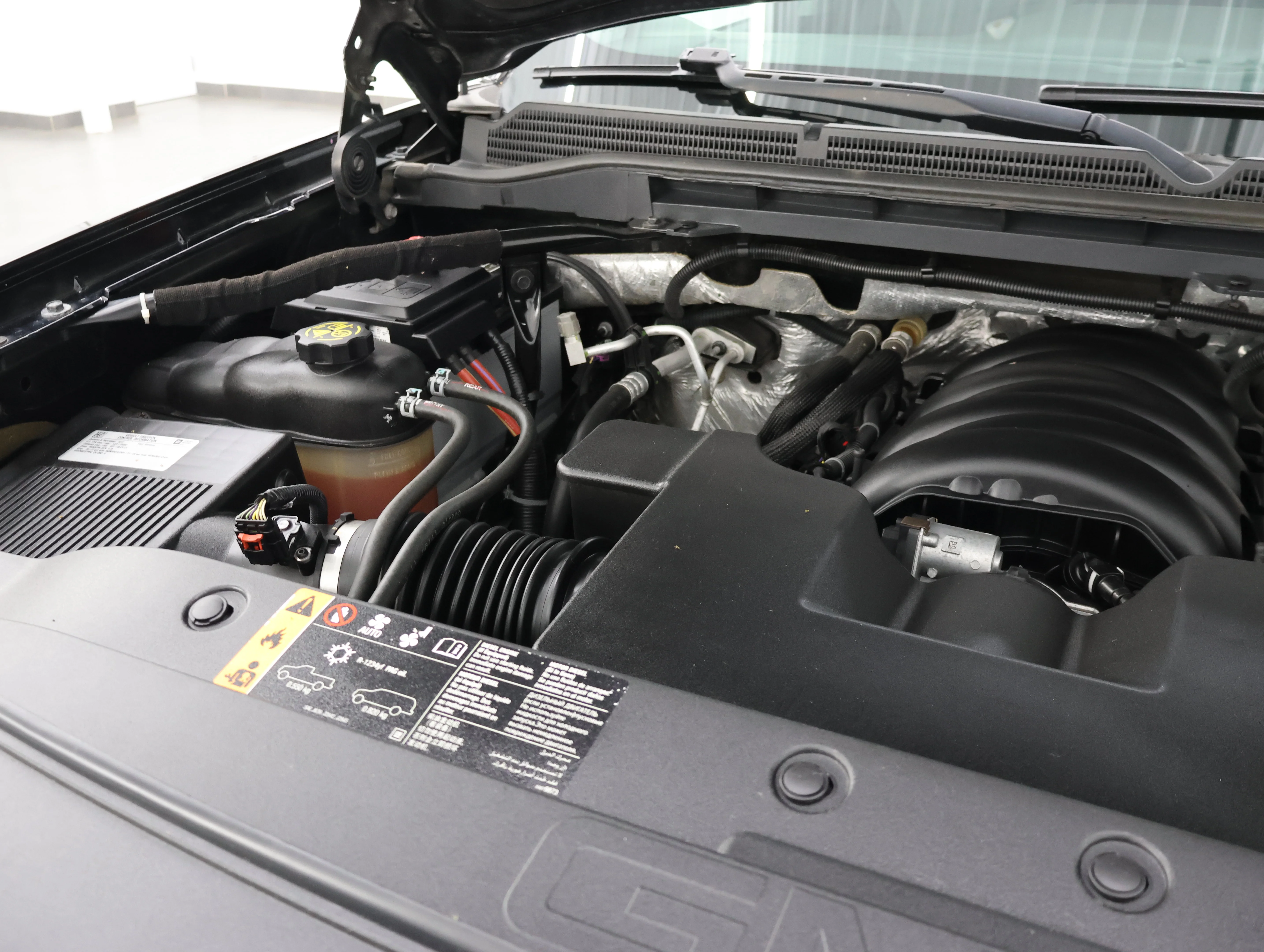 Used 2017 Onyx Black GMC SLT image 18