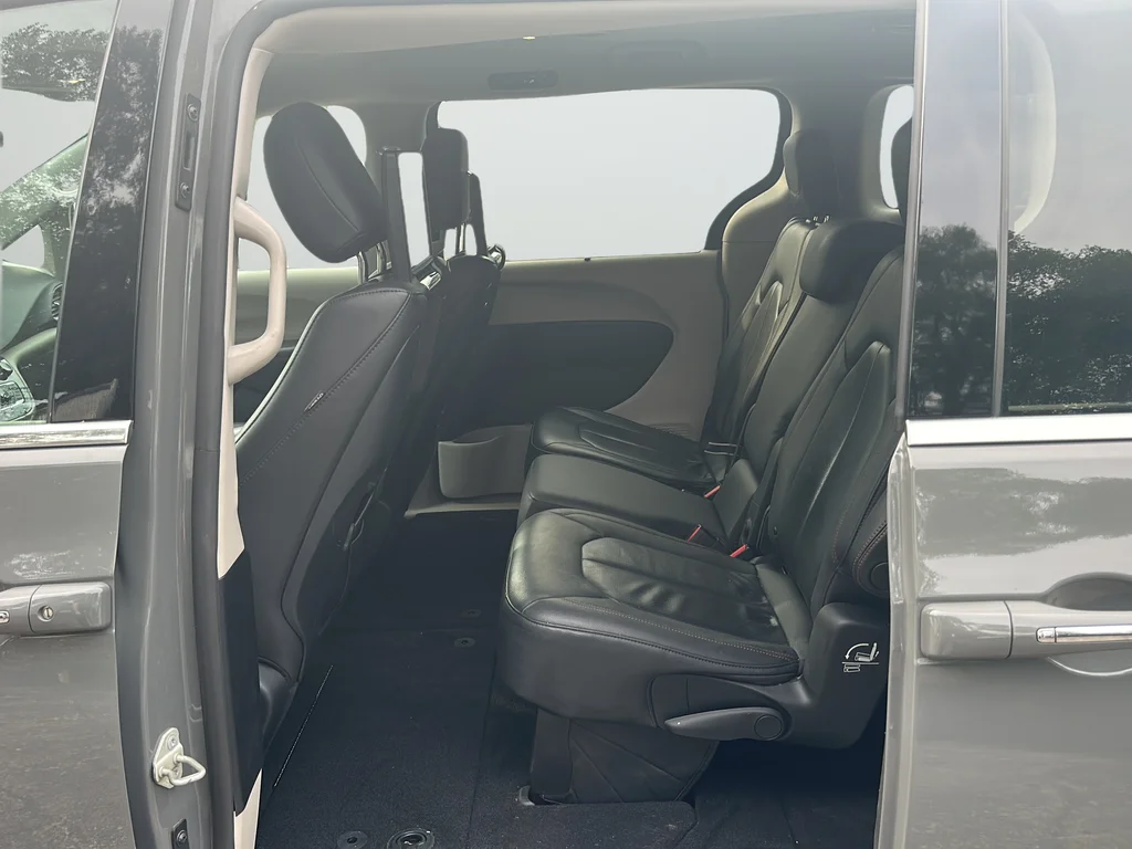 Used 2020 White Chrysler Touring L Plus image 38