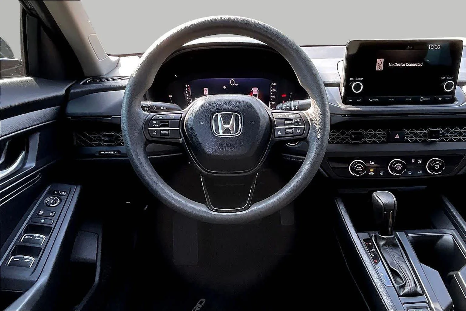 Used 2025 Meteorite Gray Metallic Honda LX image 6