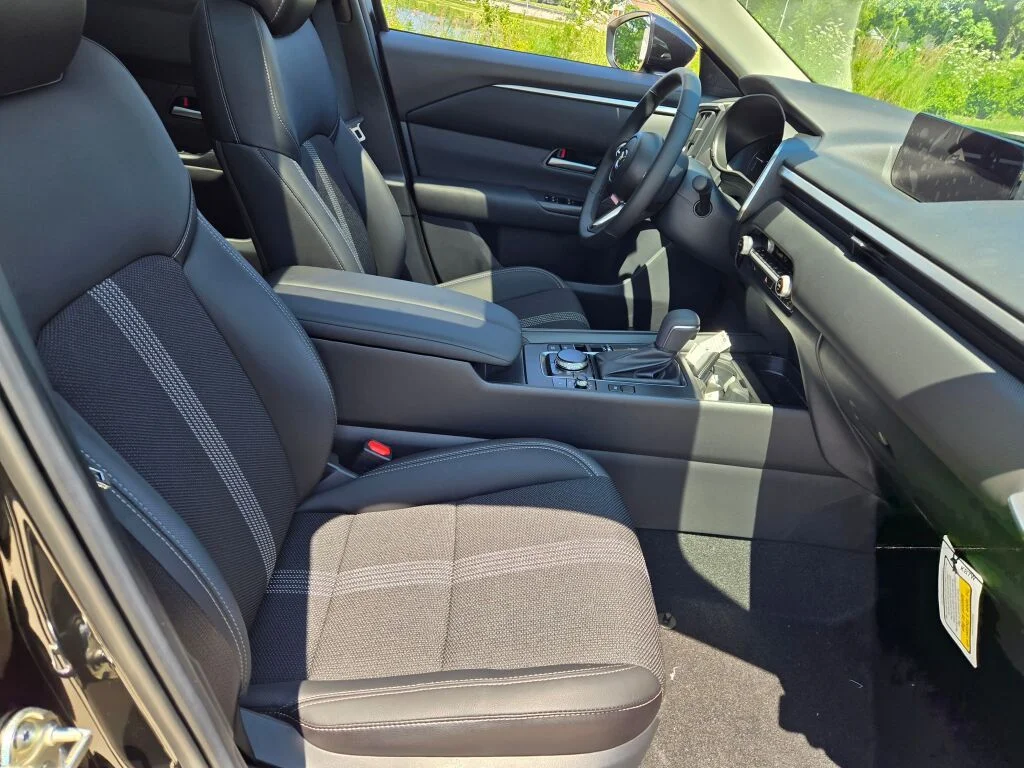 New 2026 Jet Black Mica Mazda Preferred AWD image 4