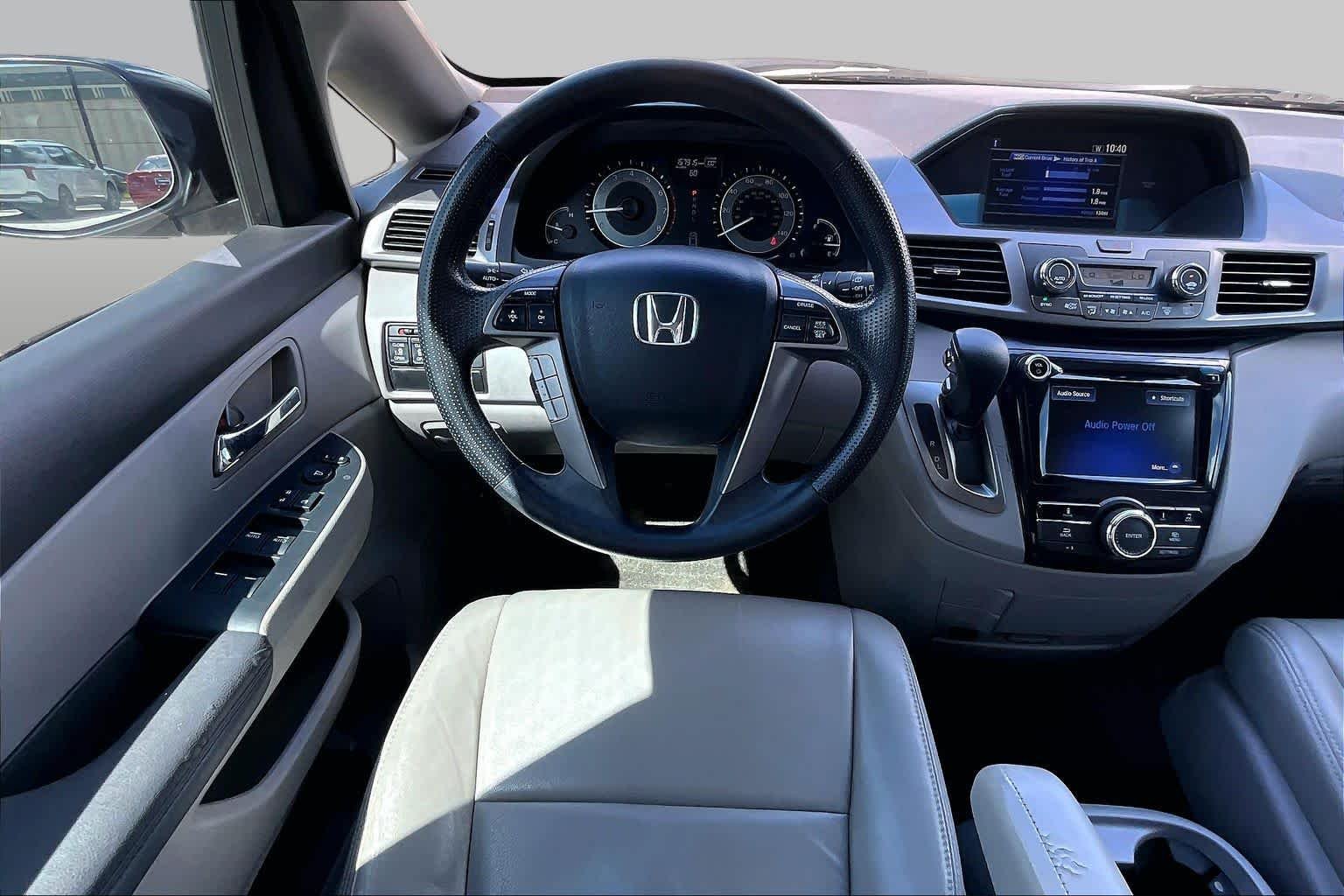 Used 2015 Alabaster Silver Metallic Honda EX image 6