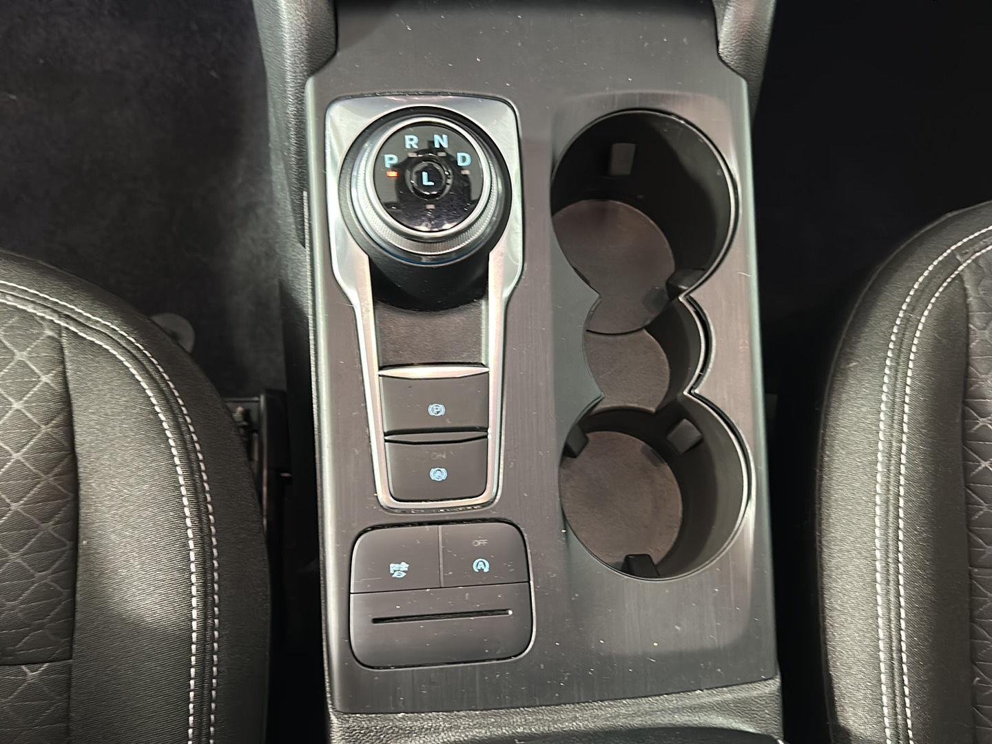 Used 2023 Atlas Blue Ford Active image 19