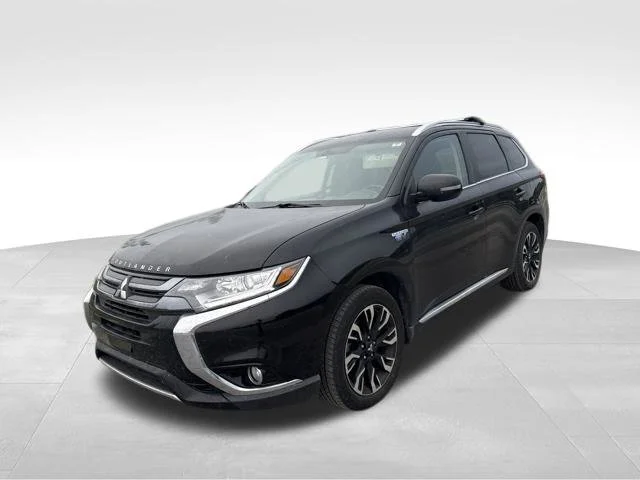 Used 2018 Black Mitsubishi SEL image 7