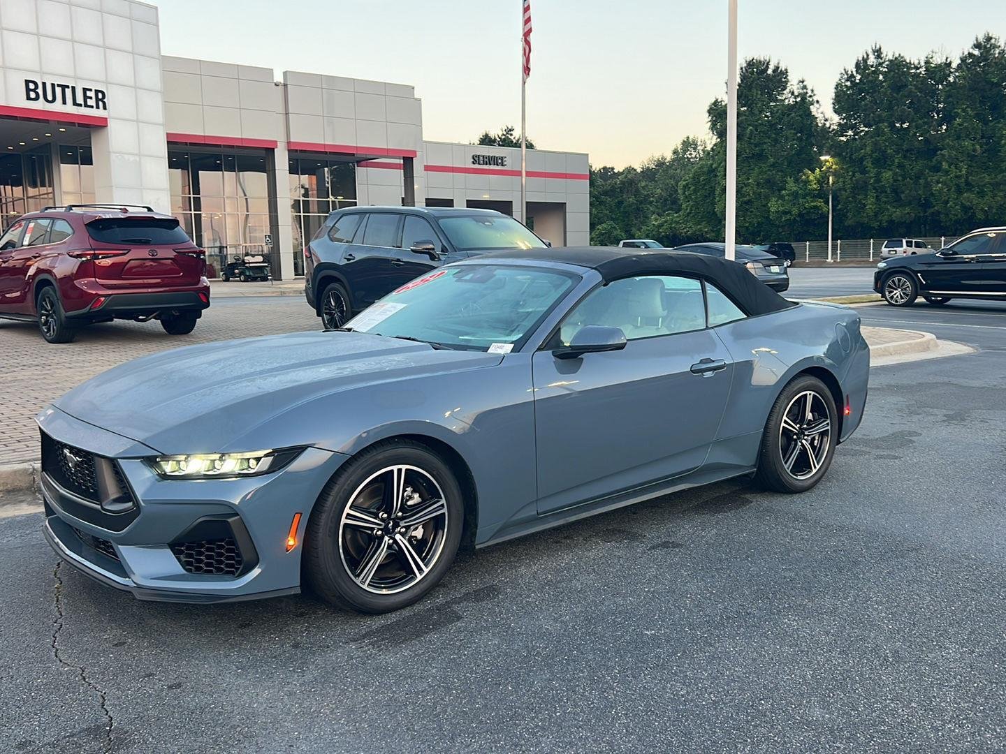 2024 Ford Mustang EcoBoost Premium