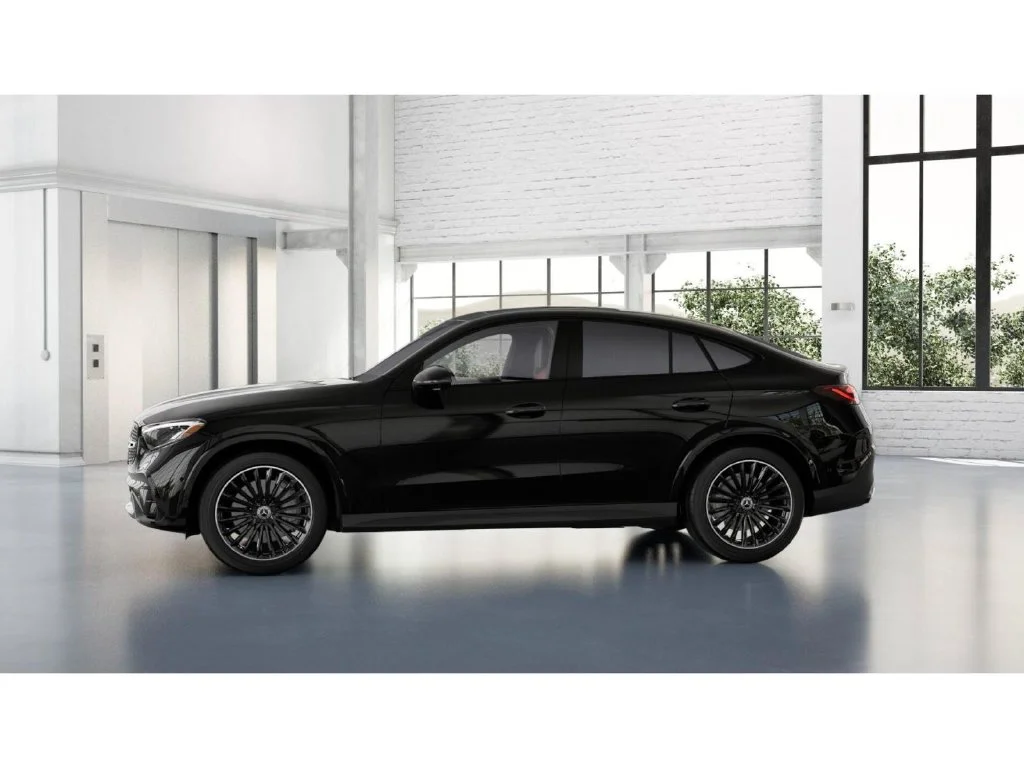 New 2027 Black Mercedes-Benz GLC 300 Coupe image 35