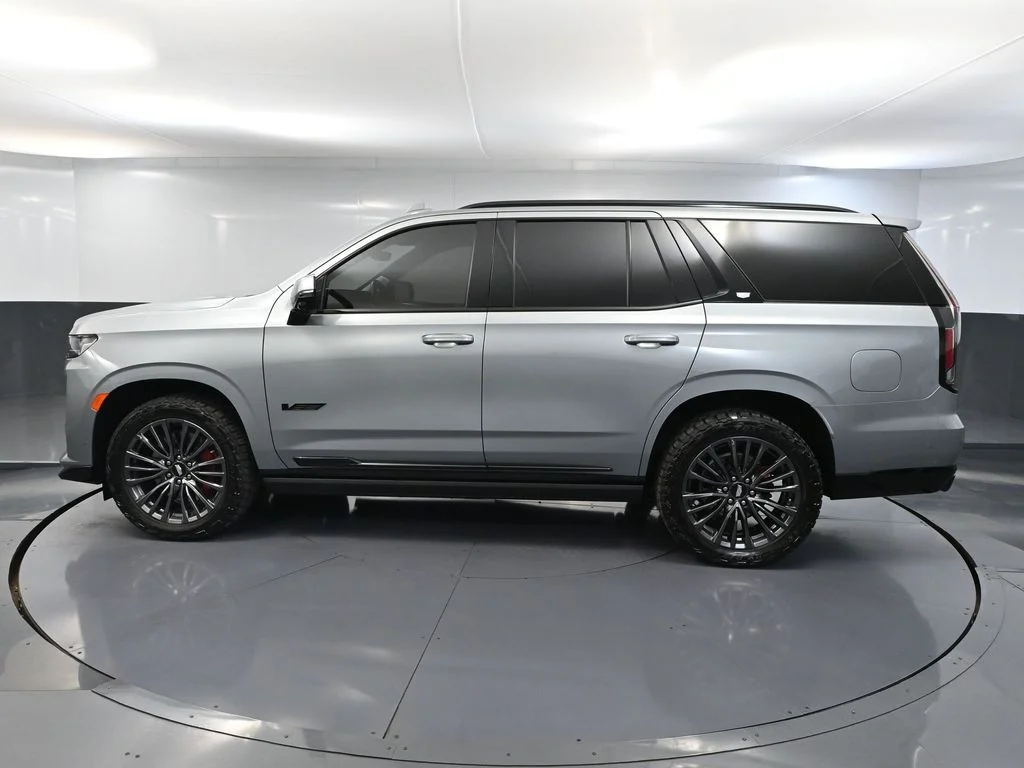 2024 Cadillac Escalade V-Series - Photo 7