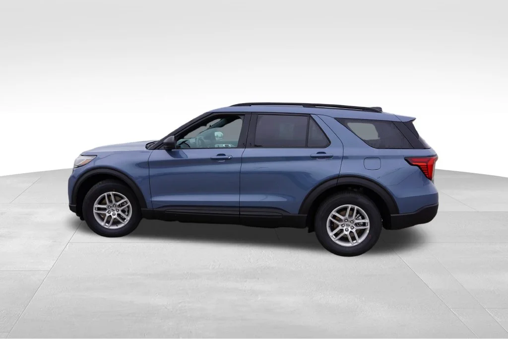 New 2027 Blue Ford Active image 6