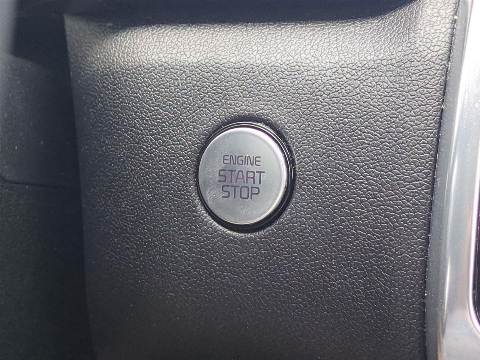 Used 2023 Wolf Gray Kia SX Prestige image 31