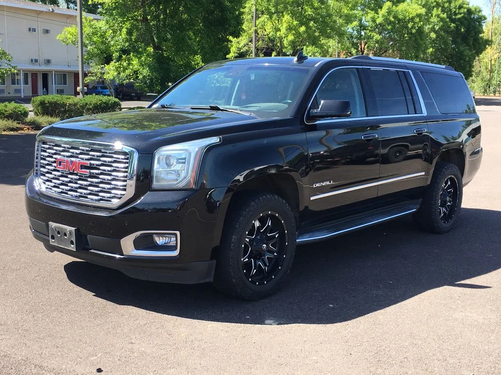 2020 GMC Yukon Denali AWD's photo
