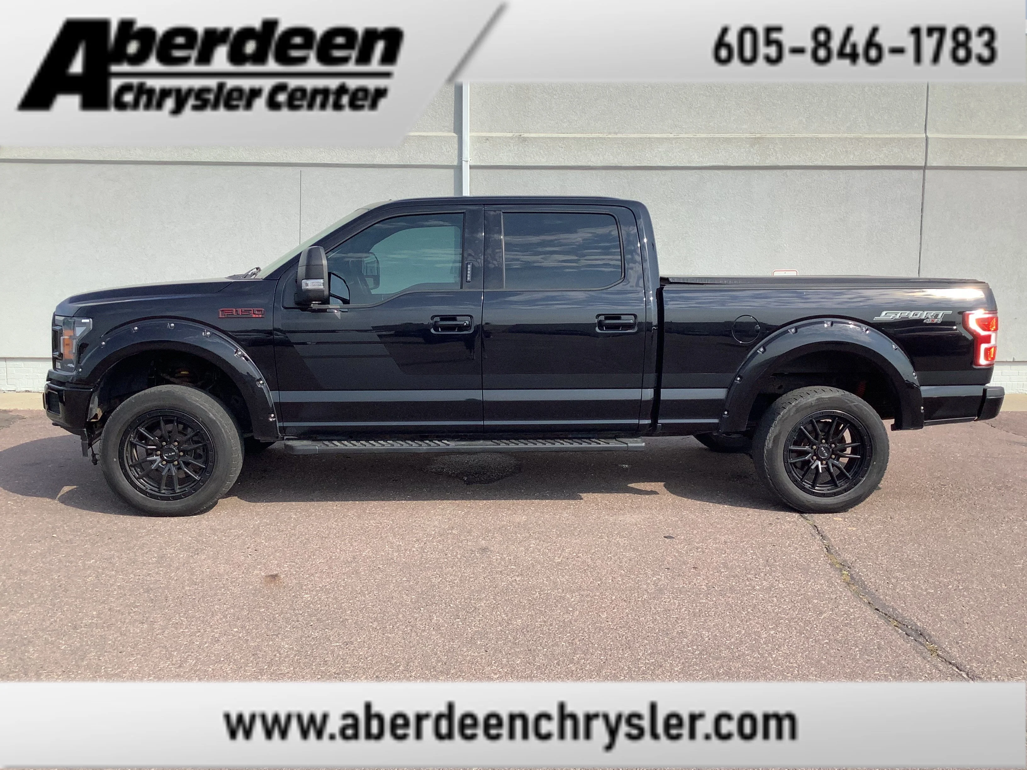 Used 2019 Black Ford  image 1