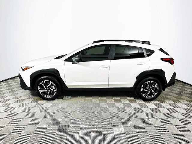 New 2026 CRYSTAL WHITE PEARL Subaru Premium image 4