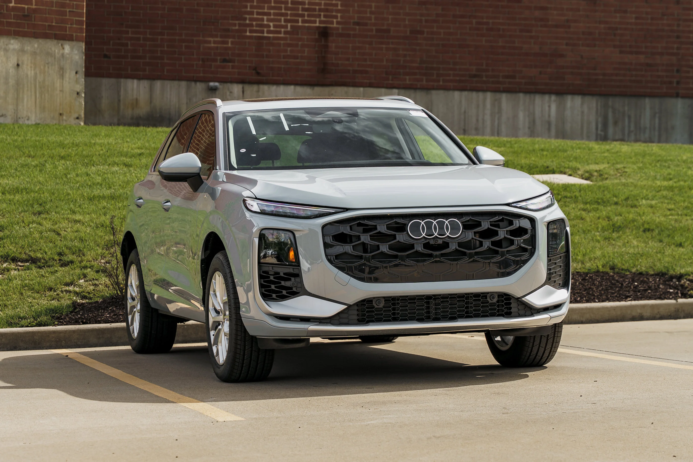 2026 Audi Q3 S line quattro's photo