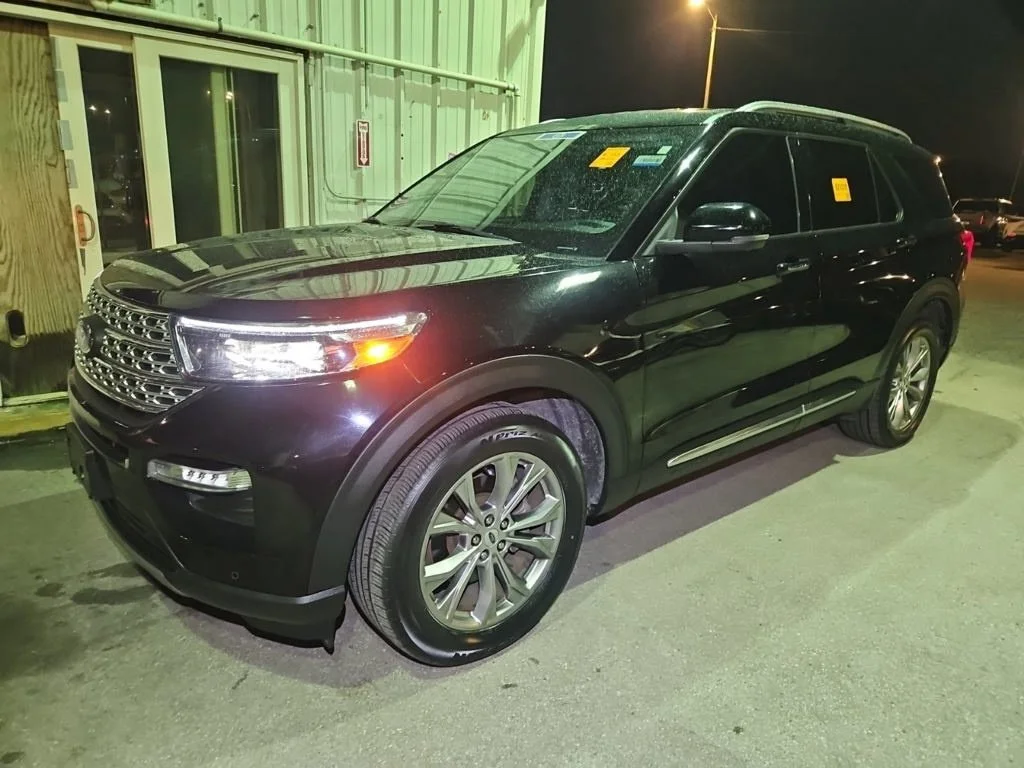 Used 2022 Black Ford Limited image 13