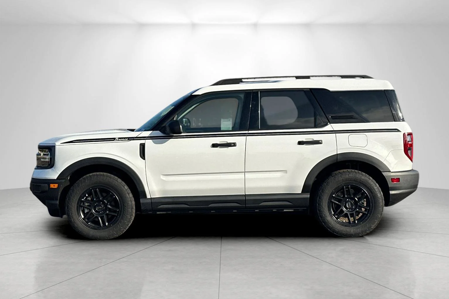 Used 2024 Oxford White Ford Big Bend image 6