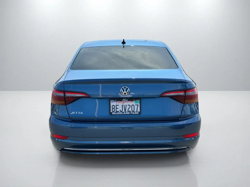 Used 2019 Blue Volkswagen SEL image 7