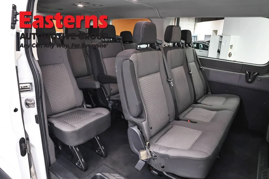 Used 2023 White Ford XLT image 21