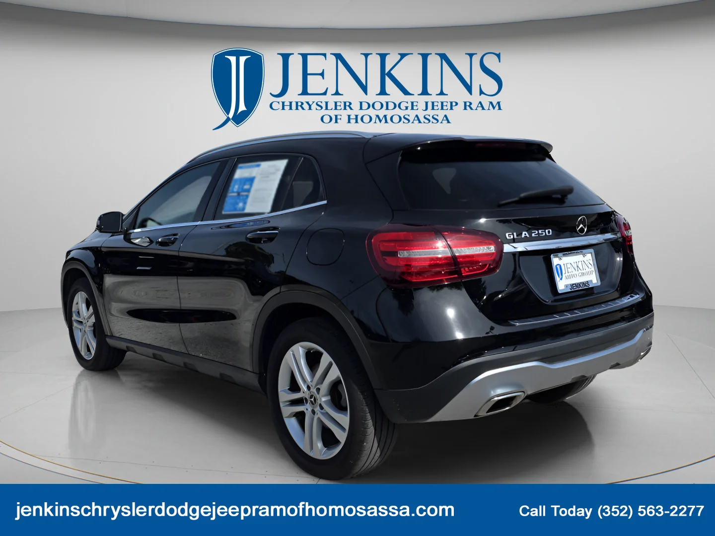 Used 2020 Cosmos Black Metallic Mercedes-Benz GLA 250 image 7