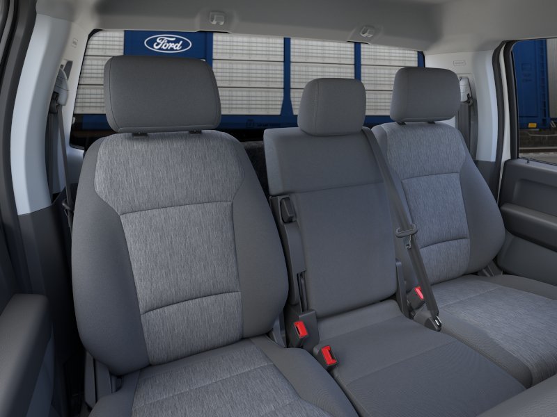 New 2026 Oxford White Ford XL image 10