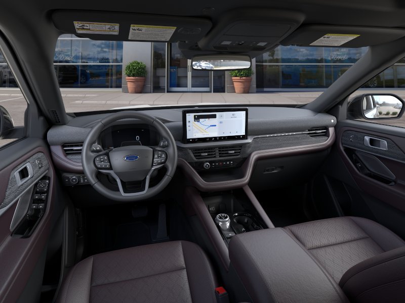 New 2026 Star White Metallic Tri-Coat Ford Platinum™ image 9