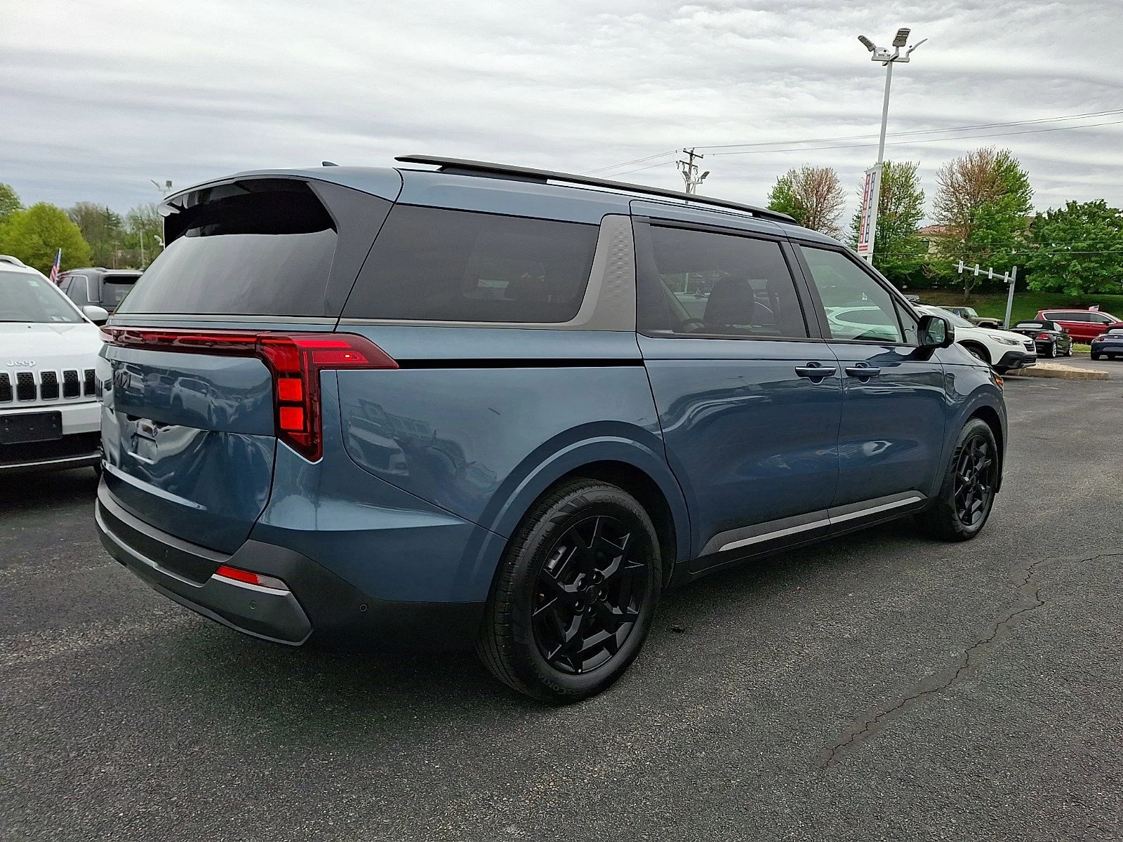 Used 2025 Astra Blue Kia SX image 7