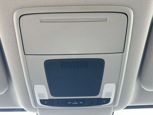 Used 2023  Honda LX image 28