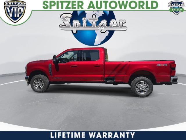 New 2026 Ruby Red Metallic Tinted Clearcoat Ford F-350® Lariat® image 11