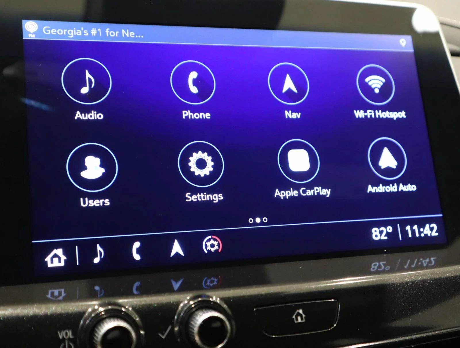 Used 2024 Silver Cadillac V-Series image 33